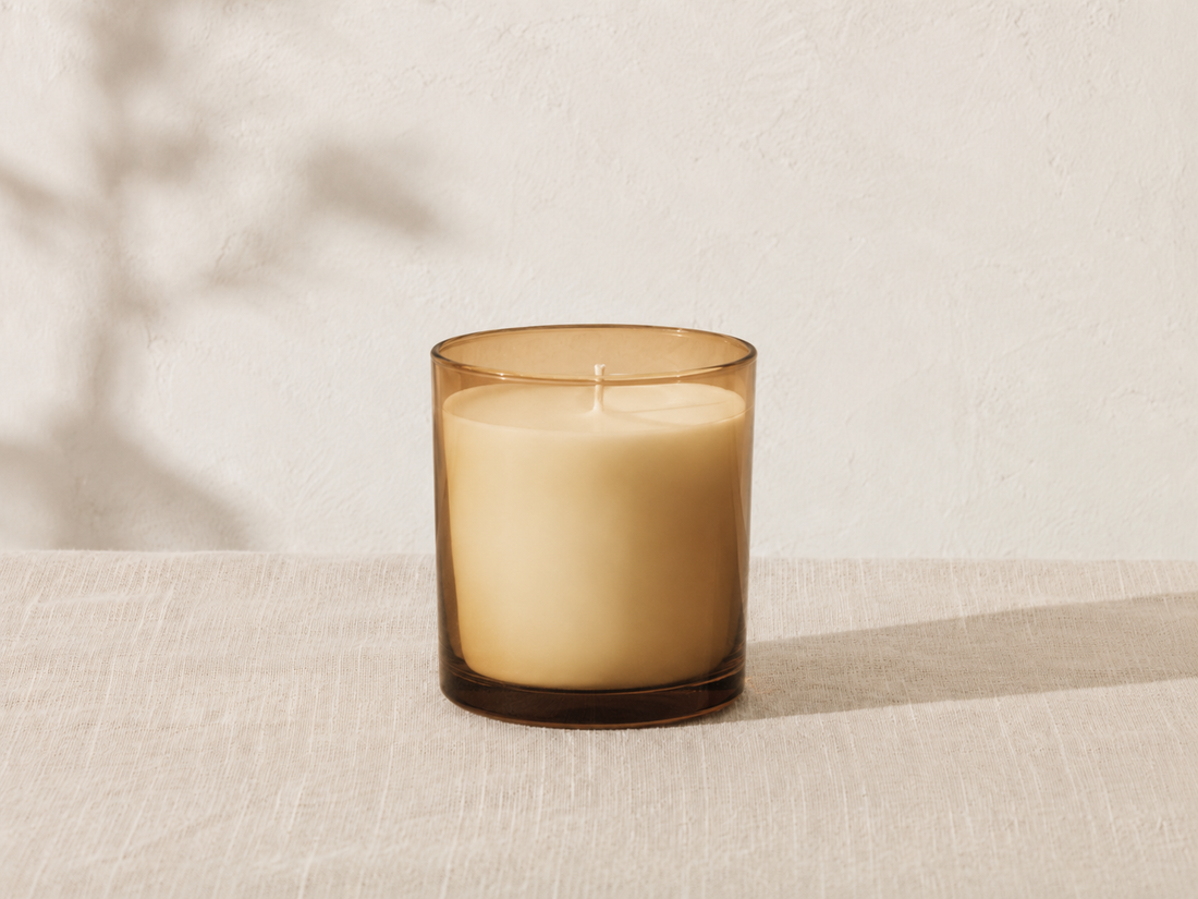 Bougie brume en verre ambré
